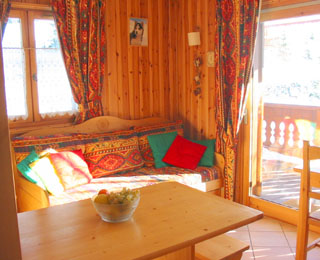 Living room in the chalet - holiday rentals in Meribel